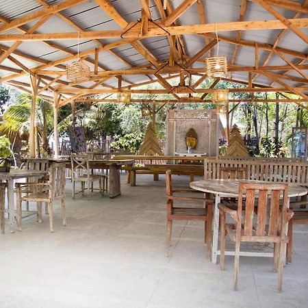 Cemara Beachfront Suite Mondu المظهر الخارجي الصورة