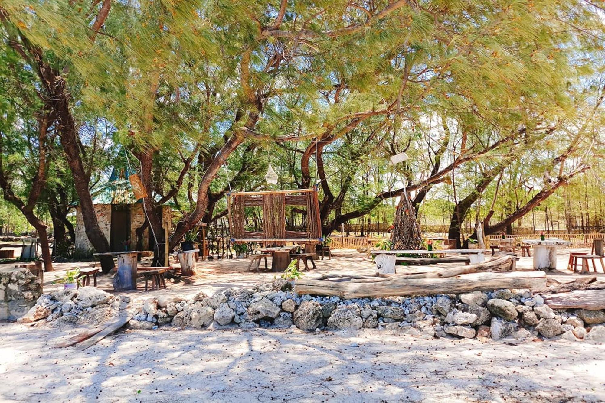 Cemara Beachfront Suite Mondu المظهر الخارجي الصورة